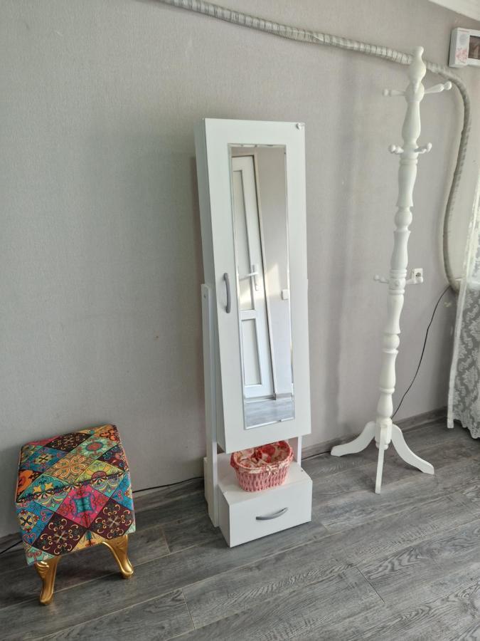 Larisa Apartment Тбилиси Экстерьер фото